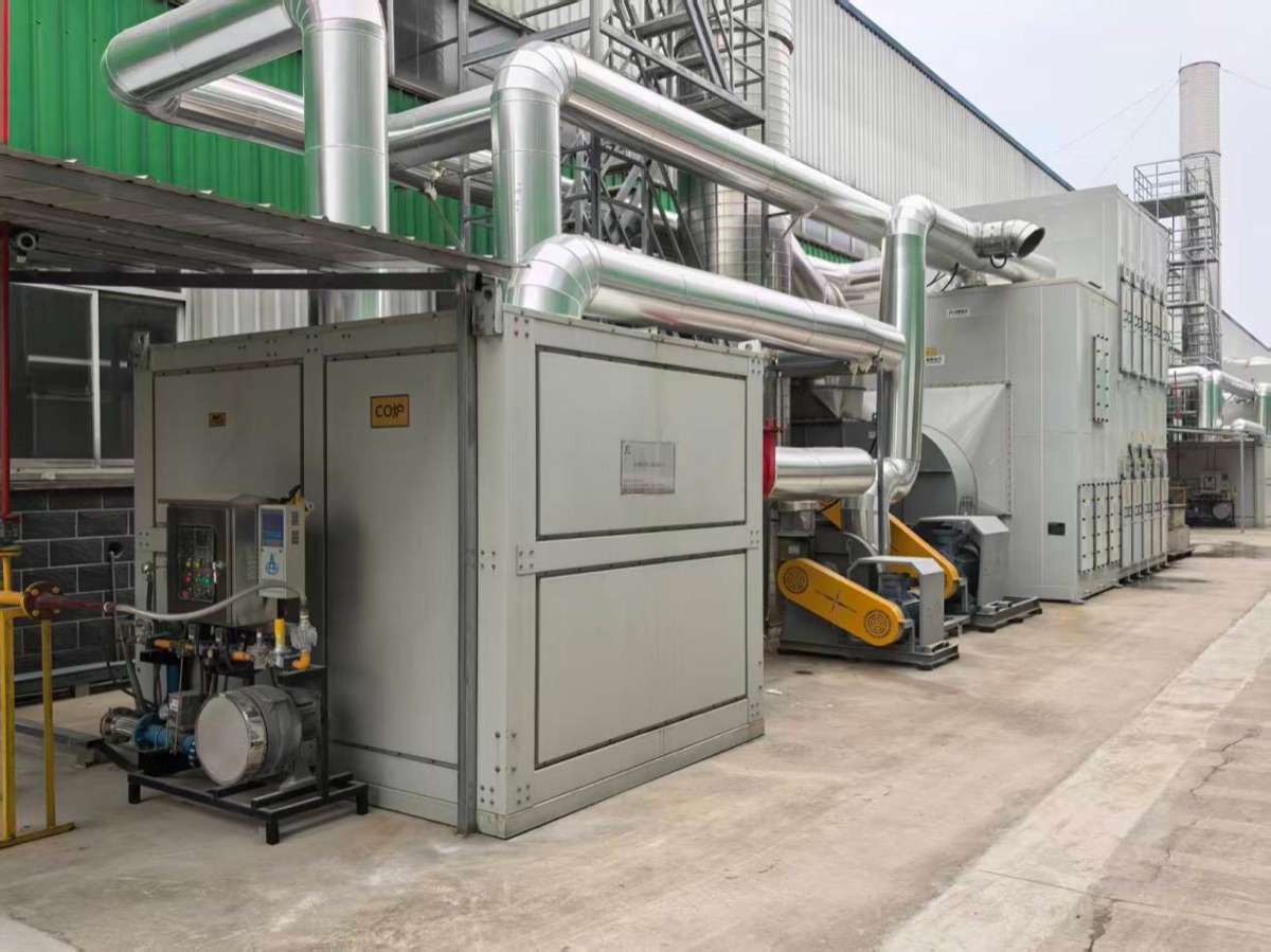 Combustion unit on a metal tempering furnace