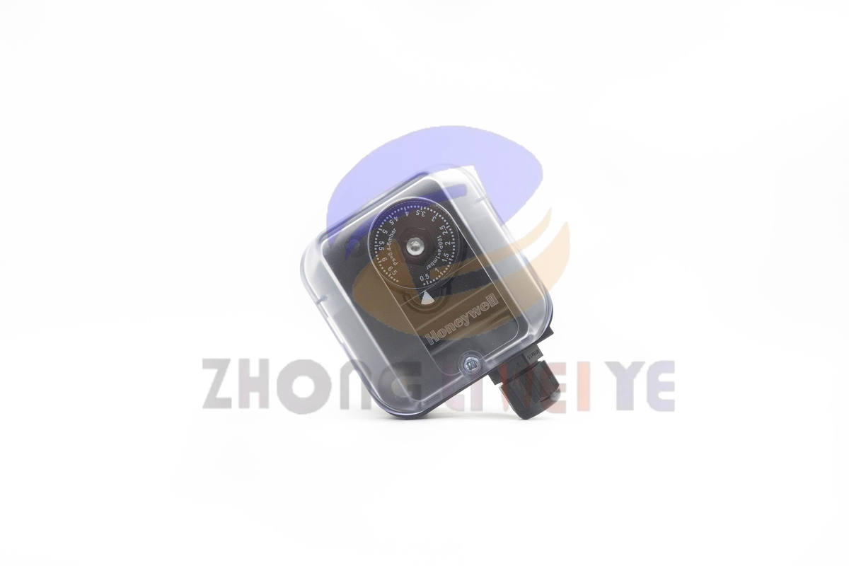 Kromschroder DG6U-3 gas air pressure switch - product photo